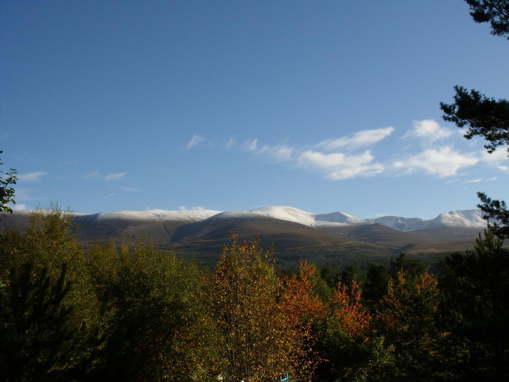 Cairngorm Lodge Youth Hostel Loch Morlich Ngoại thất bức ảnh